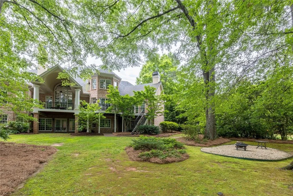 314 Caruso Court, Sandy Springs, Georgia 30350, 6 Bedrooms Bedrooms, ,5 BathroomsBathrooms,Residential,Sold,314 Caruso Court,7586219