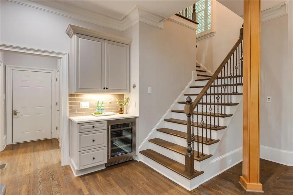 314 Caruso Court, Sandy Springs, Georgia 30350, 6 Bedrooms Bedrooms, ,5 BathroomsBathrooms,Residential,Sold,314 Caruso Court,7586219