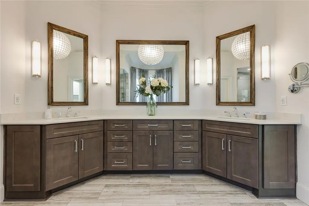 314 Caruso Court, Sandy Springs, Georgia 30350, 6 Bedrooms Bedrooms, ,5 BathroomsBathrooms,Residential,Sold,314 Caruso Court,7586219