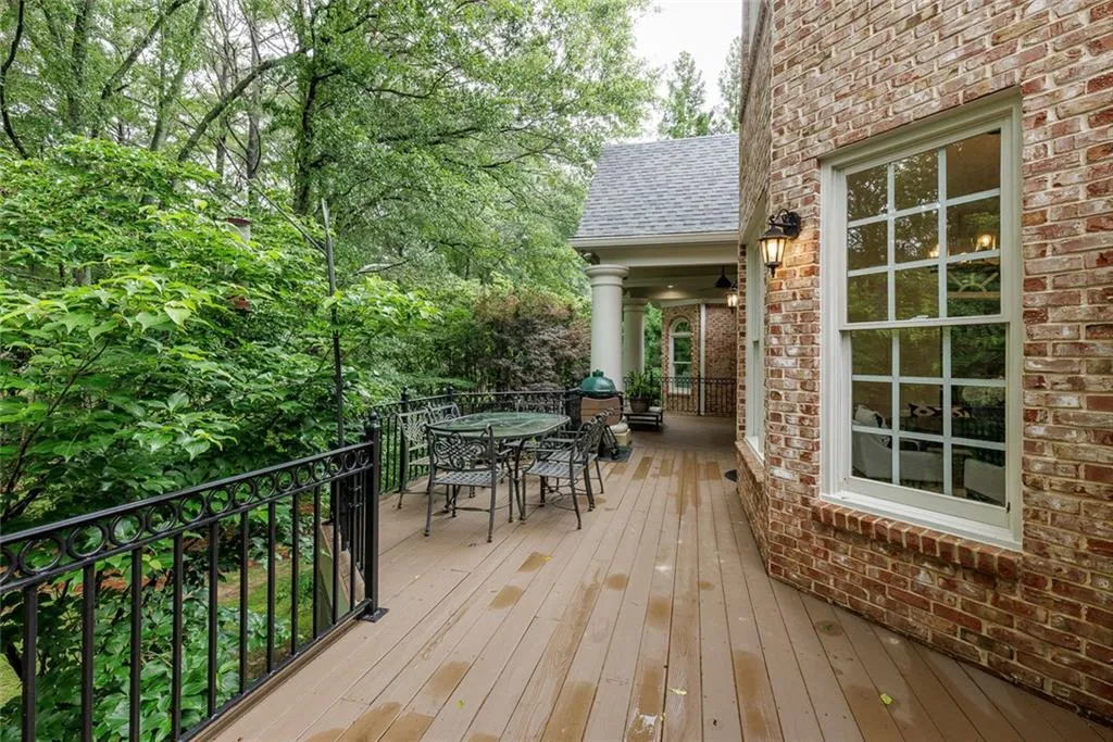 314 Caruso Court, Sandy Springs, Georgia 30350, 6 Bedrooms Bedrooms, ,5 BathroomsBathrooms,Residential,Sold,314 Caruso Court,7586219