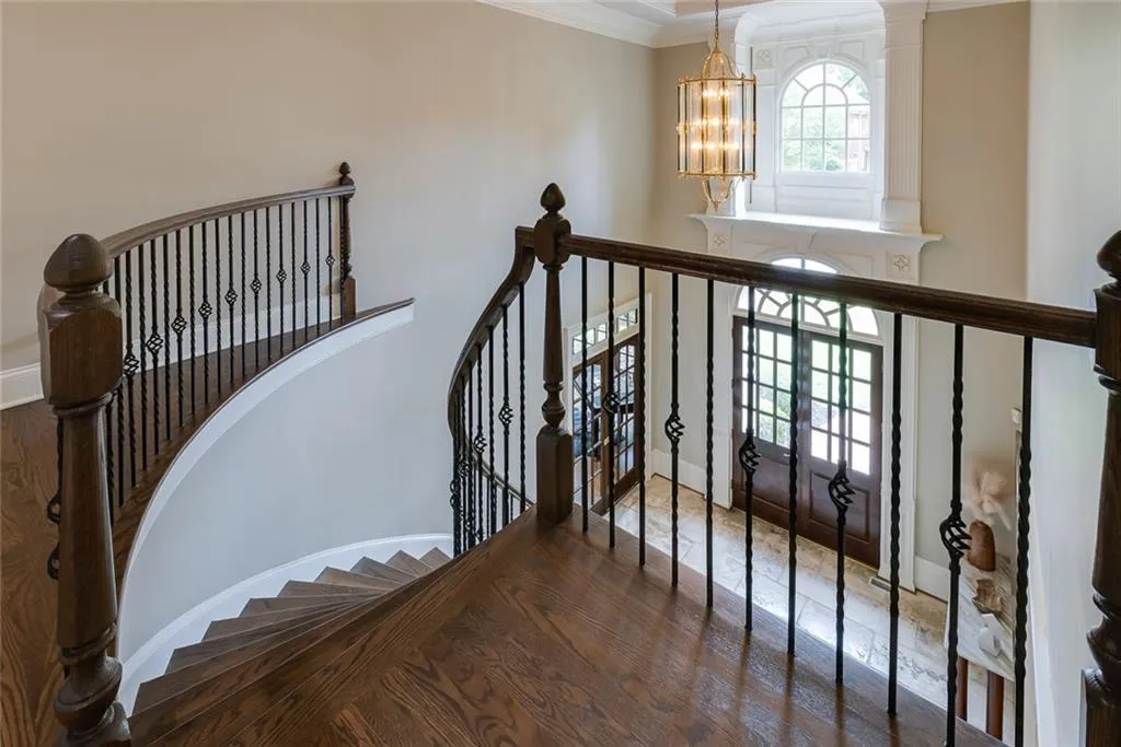 314 Caruso Court, Sandy Springs, Georgia 30350, 6 Bedrooms Bedrooms, ,5 BathroomsBathrooms,Residential,Sold,314 Caruso Court,7586219