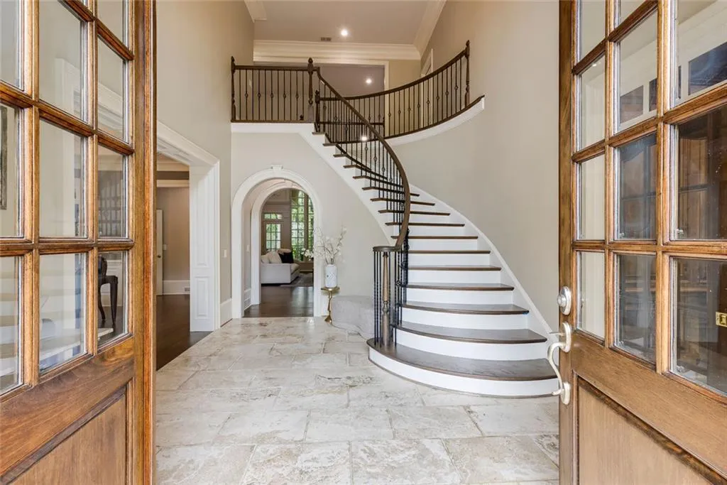 314 Caruso Court, Sandy Springs, Georgia 30350, 6 Bedrooms Bedrooms, ,5 BathroomsBathrooms,Residential,Sold,314 Caruso Court,7586219