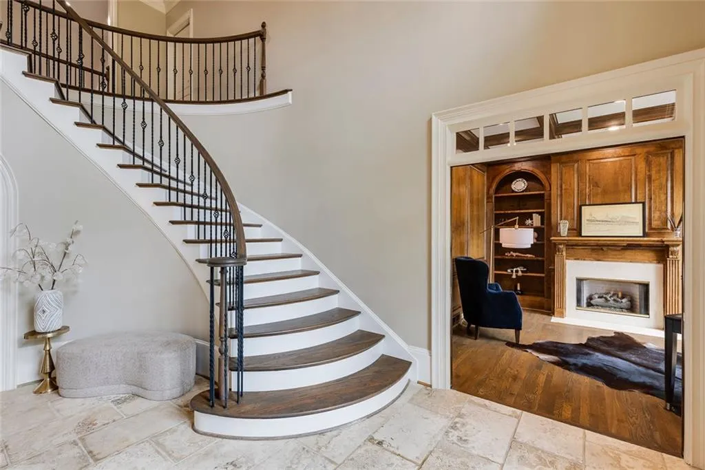 314 Caruso Court, Sandy Springs, Georgia 30350, 6 Bedrooms Bedrooms, ,5 BathroomsBathrooms,Residential,Sold,314 Caruso Court,7586219