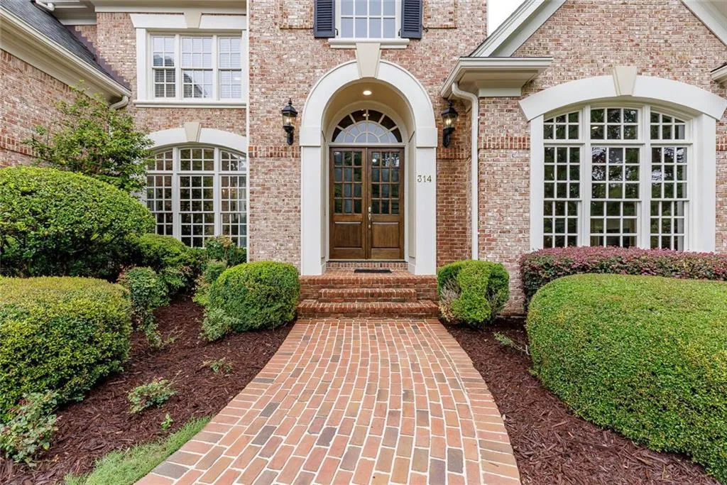314 Caruso Court, Sandy Springs, Georgia 30350, 6 Bedrooms Bedrooms, ,5 BathroomsBathrooms,Residential,Sold,314 Caruso Court,7586219