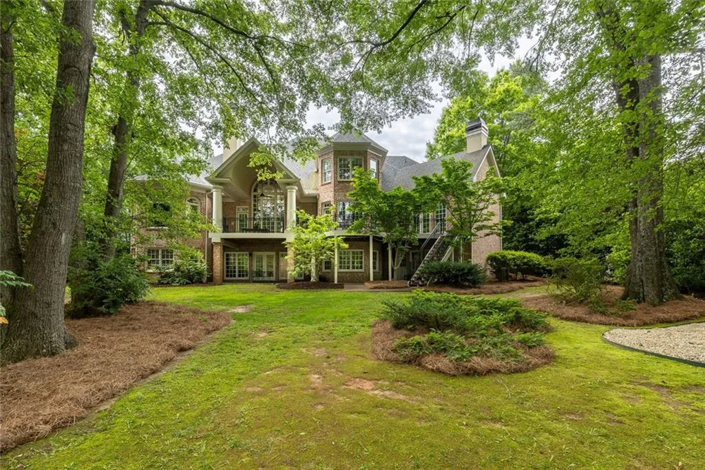 314 Caruso Court, Sandy Springs, Georgia 30350, 6 Bedrooms Bedrooms, ,5 BathroomsBathrooms,Residential,Sold,314 Caruso Court,7586219