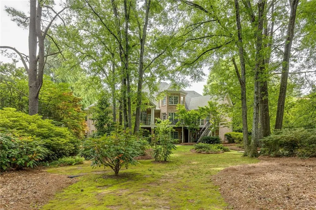 314 Caruso Court, Sandy Springs, Georgia 30350, 6 Bedrooms Bedrooms, ,5 BathroomsBathrooms,Residential,Sold,314 Caruso Court,7586219