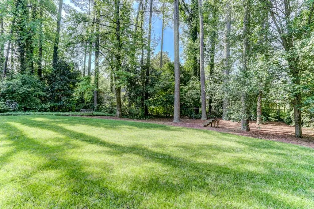 470 Colewood Way, Sandy Springs, Georgia 30328, 5 Bedrooms Bedrooms, ,3 BathroomsBathrooms,Residential,Sold,470 Colewood Way,6546620