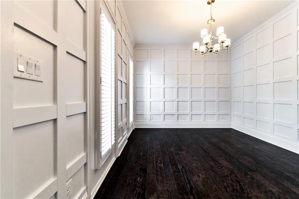 202 Alderwood Point, Atlanta, Georgia 30328, 3 Bedrooms Bedrooms, ,3 BathroomsBathrooms,Residential,Sold,202 Alderwood Point,6501656