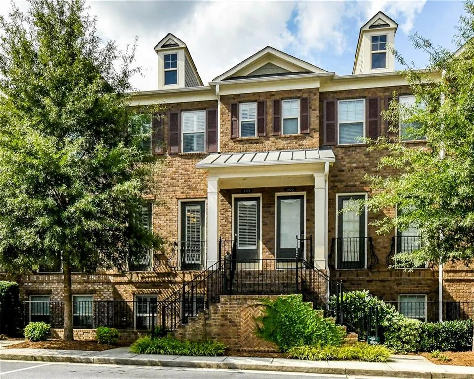 202 Alderwood Point, Atlanta, Georgia 30328, 3 Bedrooms Bedrooms, ,3 BathroomsBathrooms,Residential,Sold,202 Alderwood Point,6501656