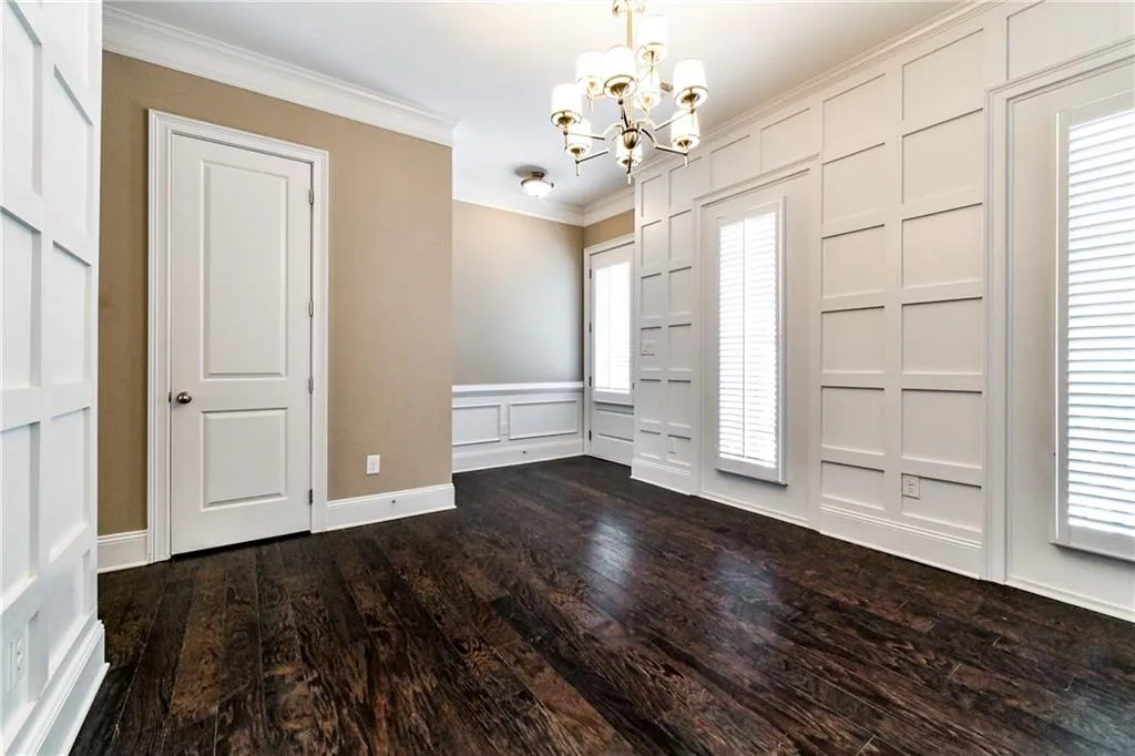 202 Alderwood Point, Atlanta, Georgia 30328, 3 Bedrooms Bedrooms, ,3 BathroomsBathrooms,Residential,Sold,202 Alderwood Point,6501656