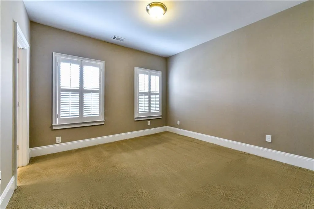 202 Alderwood Point, Atlanta, Georgia 30328, 3 Bedrooms Bedrooms, ,3 BathroomsBathrooms,Residential,Sold,202 Alderwood Point,6501656