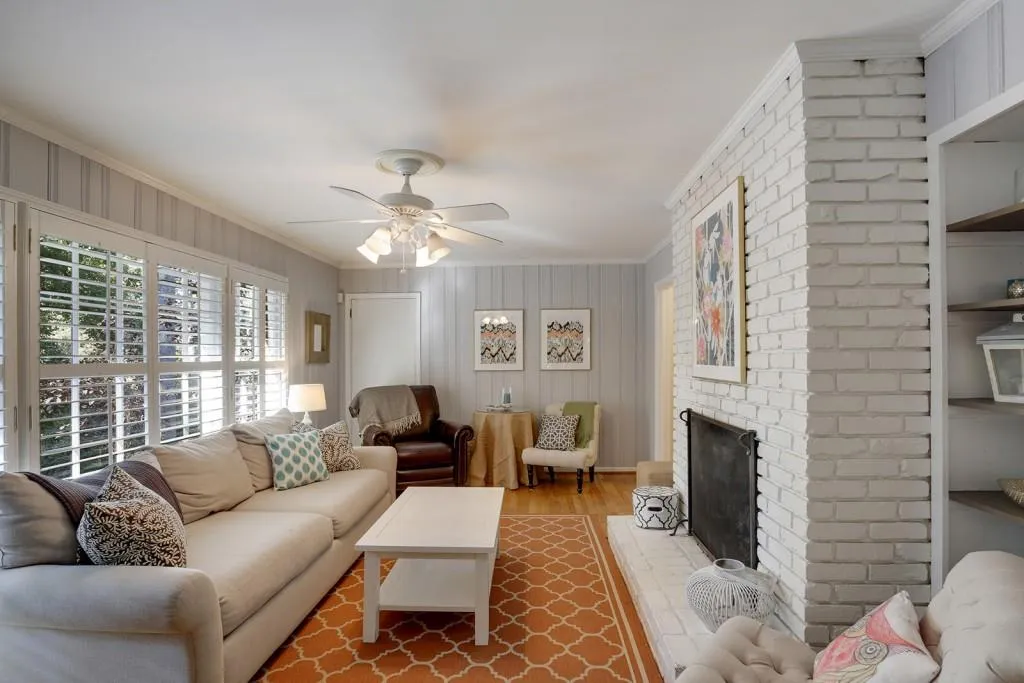 565 Franklin Road, Atlanta, Georgia 30342, 4 Bedrooms Bedrooms, ,3 BathroomsBathrooms,Residential,Sold,565 Franklin Road,5758139