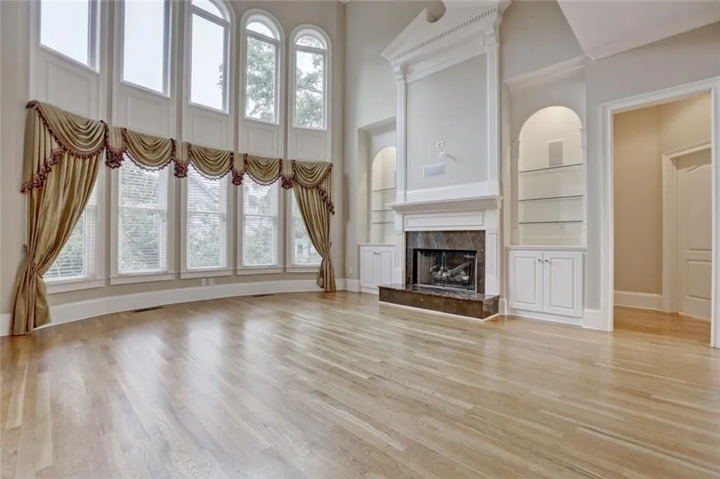 710 Glenferry Trail, Sandy Springs, Georgia 30328, 5 Bedrooms Bedrooms, ,5 BathroomsBathrooms,Residential,Sold,710 Glenferry Trail,5904770