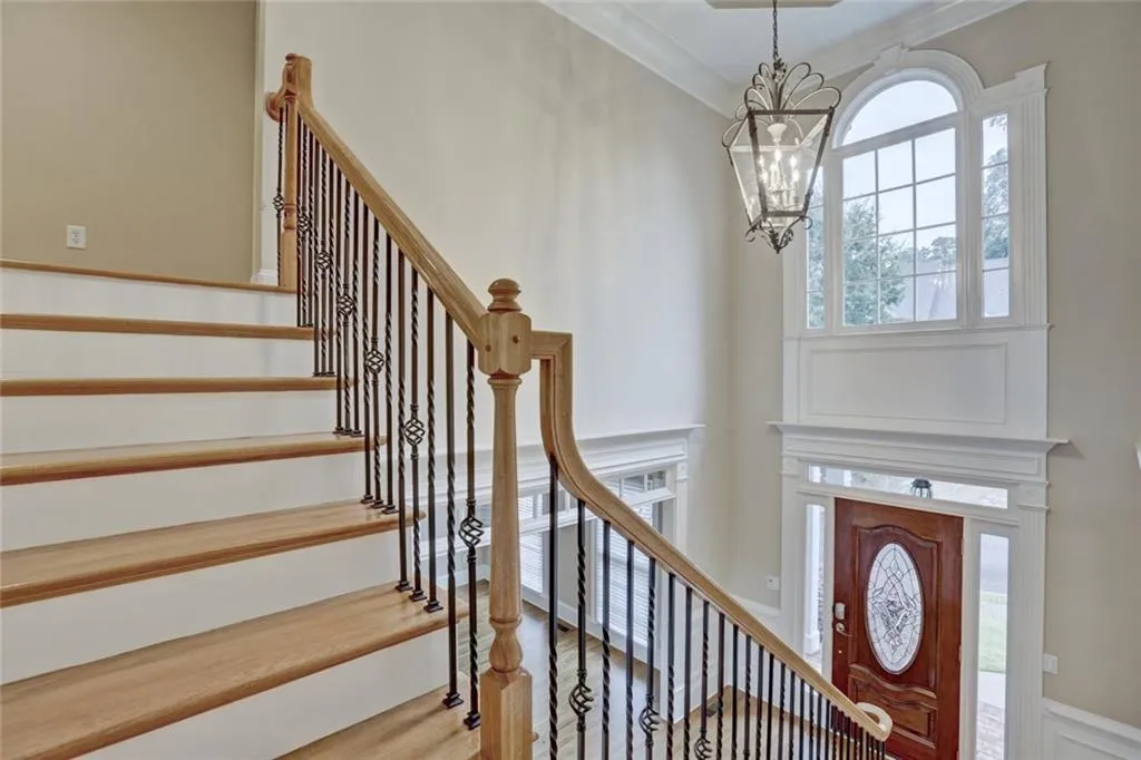 710 Glenferry Trail, Sandy Springs, Georgia 30328, 5 Bedrooms Bedrooms, ,5 BathroomsBathrooms,Residential,Sold,710 Glenferry Trail,5904770
