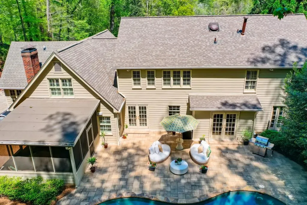 930 Edgewater Court, Sandy Springs, Georgia 30328, 5 Bedrooms Bedrooms, ,4 BathroomsBathrooms,Residential,Sold,930 Edgewater Court,6866838
