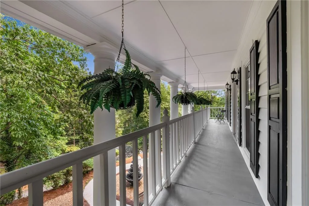 9035 River Run, Atlanta, Georgia 30350, 5 Bedrooms Bedrooms, ,4 BathroomsBathrooms,Residential,For Sale,9035 River Run,7729443