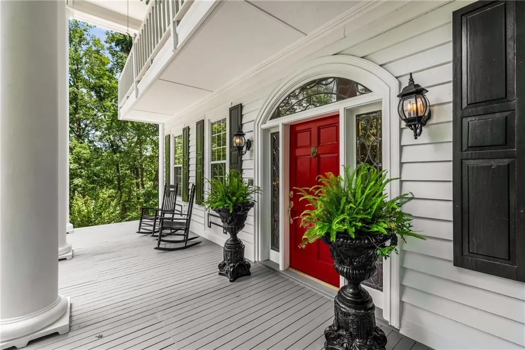9035 River Run, Atlanta, Georgia 30350, 5 Bedrooms Bedrooms, ,4 BathroomsBathrooms,Residential,For Sale,9035 River Run,7729443