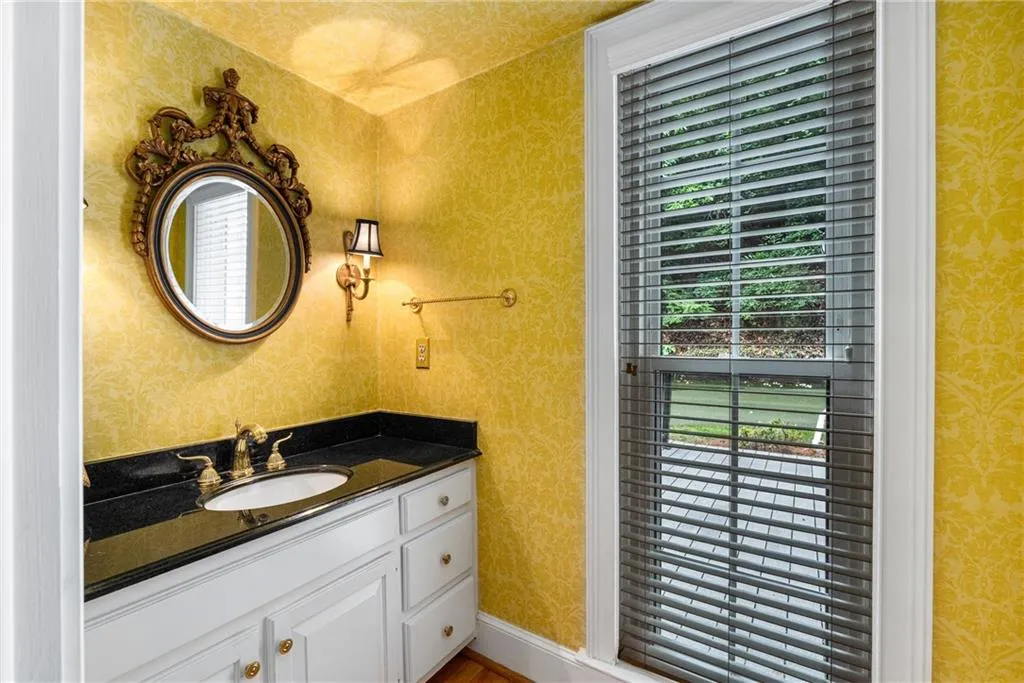9035 River Run, Atlanta, Georgia 30350, 5 Bedrooms Bedrooms, ,4 BathroomsBathrooms,Residential,For Sale,9035 River Run,7729443