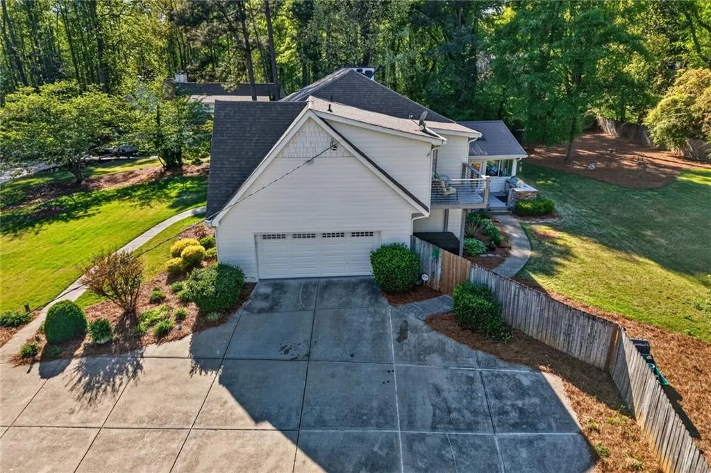 6955 Northgreen Drive, Sandy Springs, Georgia 30328, 5 Bedrooms Bedrooms, ,3 BathroomsBathrooms,Residential,Sold,6955 Northgreen Drive,7743984