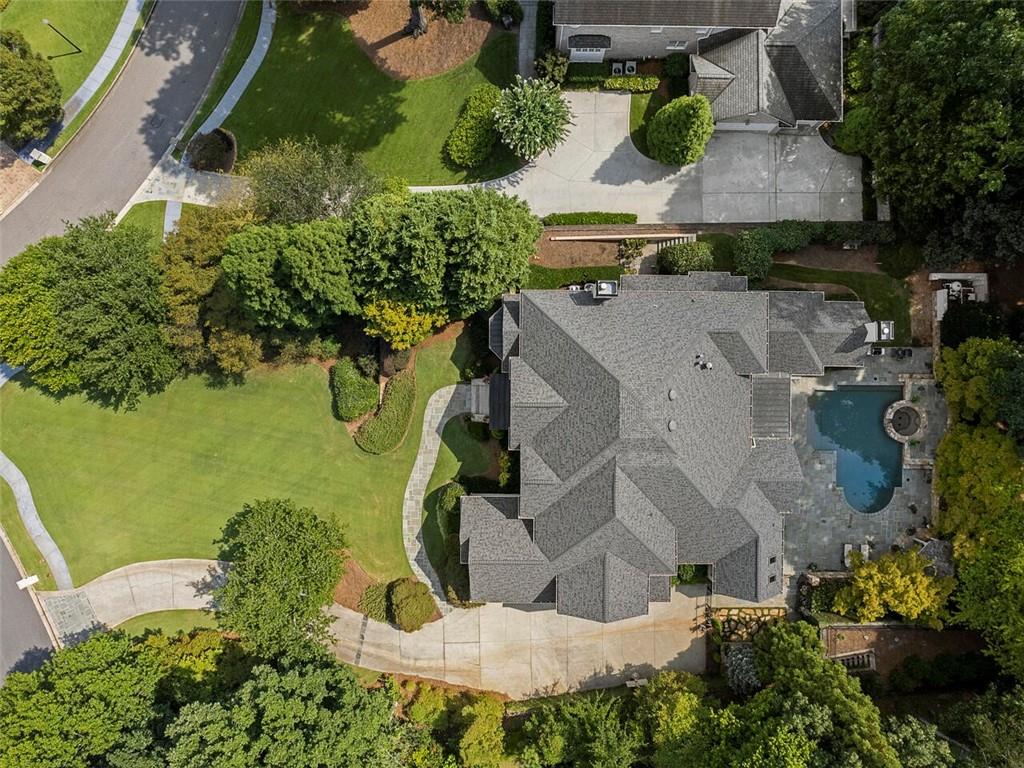 500 Chestnut Rose Lane, Atlanta, Georgia 30327, 7 Bedrooms Bedrooms, ,8 BathroomsBathrooms,Residential,Sold,500 Chestnut Rose Lane,7264731