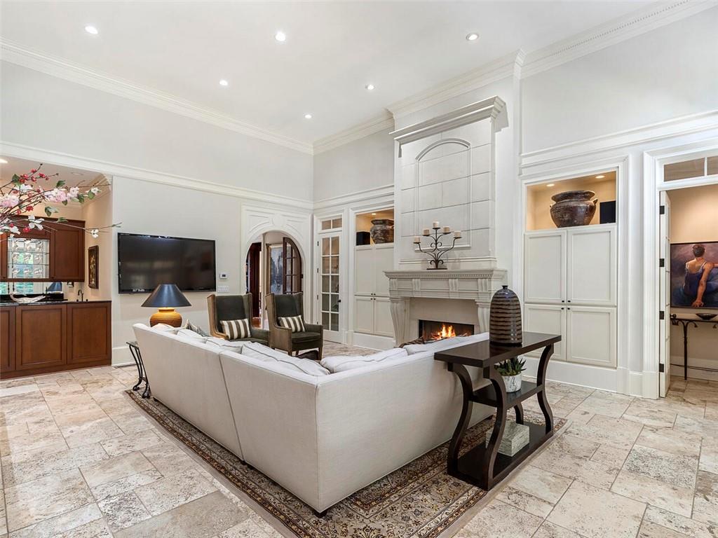 500 Chestnut Rose Lane, Atlanta, Georgia 30327, 7 Bedrooms Bedrooms, ,8 BathroomsBathrooms,Residential,Sold,500 Chestnut Rose Lane,7264731