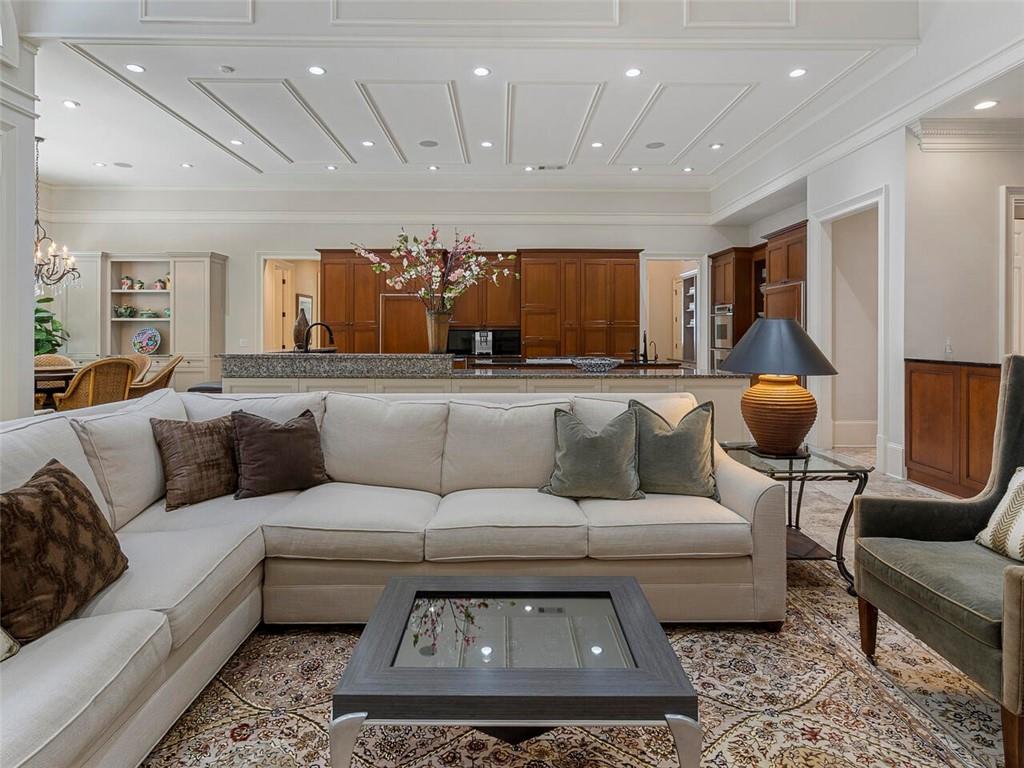 500 Chestnut Rose Lane, Atlanta, Georgia 30327, 7 Bedrooms Bedrooms, ,8 BathroomsBathrooms,Residential,Sold,500 Chestnut Rose Lane,7264731