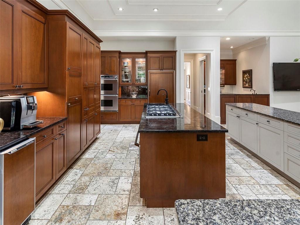 500 Chestnut Rose Lane, Atlanta, Georgia 30327, 7 Bedrooms Bedrooms, ,8 BathroomsBathrooms,Residential,Sold,500 Chestnut Rose Lane,7264731