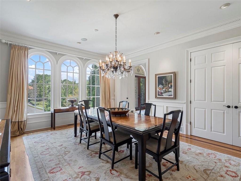 500 Chestnut Rose Lane, Atlanta, Georgia 30327, 7 Bedrooms Bedrooms, ,8 BathroomsBathrooms,Residential,Sold,500 Chestnut Rose Lane,7264731