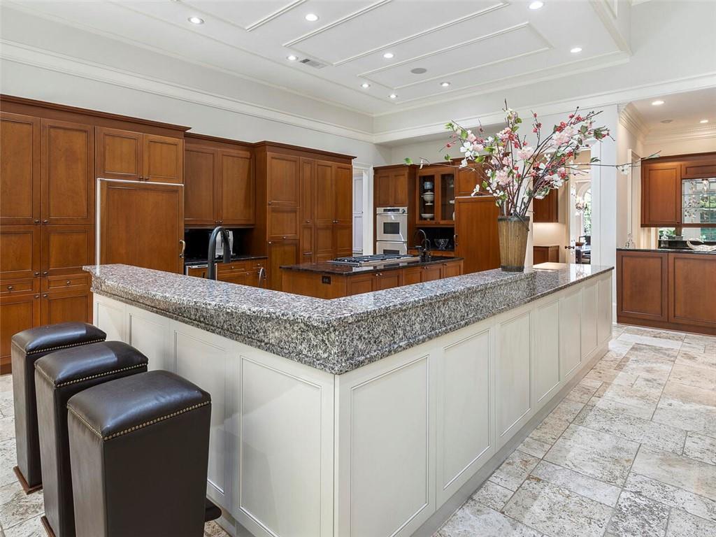 500 Chestnut Rose Lane, Atlanta, Georgia 30327, 7 Bedrooms Bedrooms, ,8 BathroomsBathrooms,Residential,Sold,500 Chestnut Rose Lane,7264731