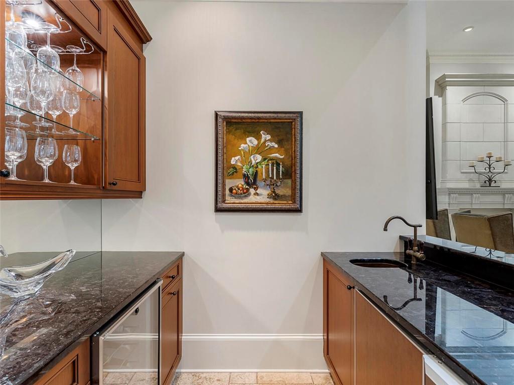 500 Chestnut Rose Lane, Atlanta, Georgia 30327, 7 Bedrooms Bedrooms, ,8 BathroomsBathrooms,Residential,Sold,500 Chestnut Rose Lane,7264731