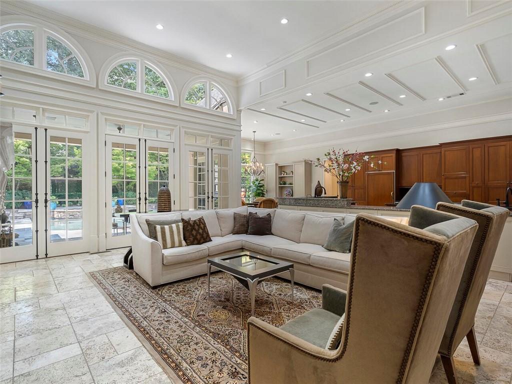 500 Chestnut Rose Lane, Atlanta, Georgia 30327, 7 Bedrooms Bedrooms, ,8 BathroomsBathrooms,Residential,Sold,500 Chestnut Rose Lane,7264731