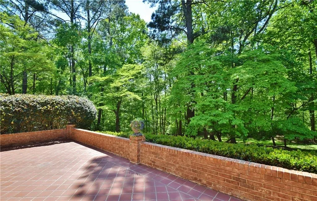 8150 Habersham Waters Road, Sandy Springs, Georgia 30350, 4 Bedrooms Bedrooms, ,3 BathroomsBathrooms,Residential,Sold,8150 Habersham Waters Road,6005859