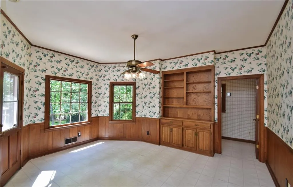 8150 Habersham Waters Road, Sandy Springs, Georgia 30350, 4 Bedrooms Bedrooms, ,3 BathroomsBathrooms,Residential,Sold,8150 Habersham Waters Road,6005859