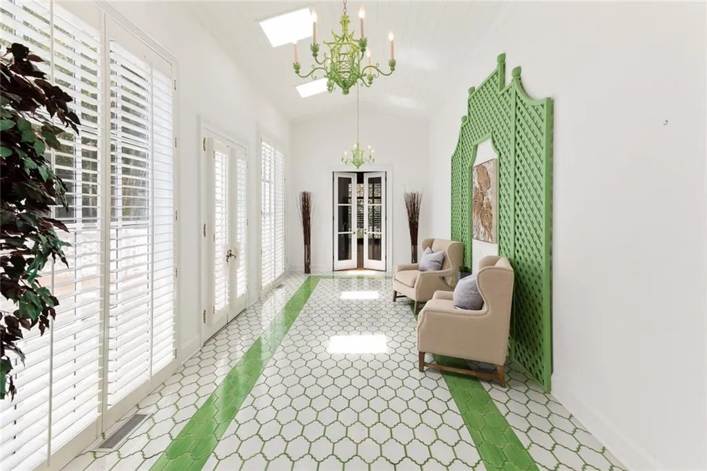 6330 Riverside Drive Nw, Sandy Springs, Georgia 30328, 6 Bedrooms Bedrooms, ,7 BathroomsBathrooms,Residential,Sold,6330 Riverside Drive Nw,6682224