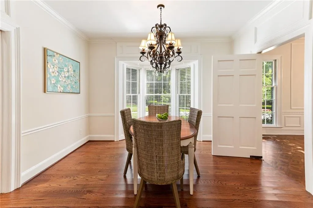 6330 Riverside Drive Nw, Sandy Springs, Georgia 30328, 6 Bedrooms Bedrooms, ,7 BathroomsBathrooms,Residential,Sold,6330 Riverside Drive Nw,6682224