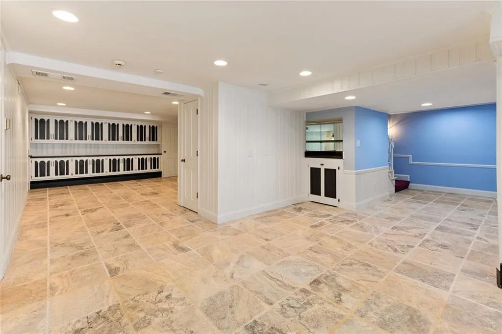 6330 Riverside Drive Nw, Sandy Springs, Georgia 30328, 6 Bedrooms Bedrooms, ,7 BathroomsBathrooms,Residential,Sold,6330 Riverside Drive Nw,6682224