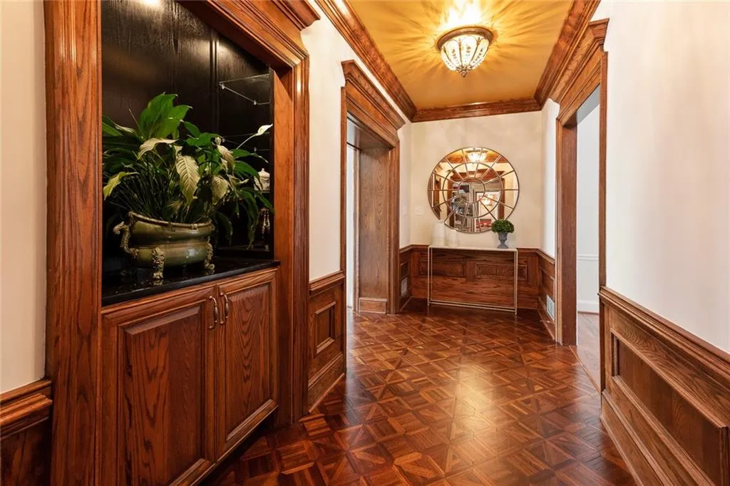 6330 Riverside Drive Nw, Sandy Springs, Georgia 30328, 6 Bedrooms Bedrooms, ,7 BathroomsBathrooms,Residential,Sold,6330 Riverside Drive Nw,6682224