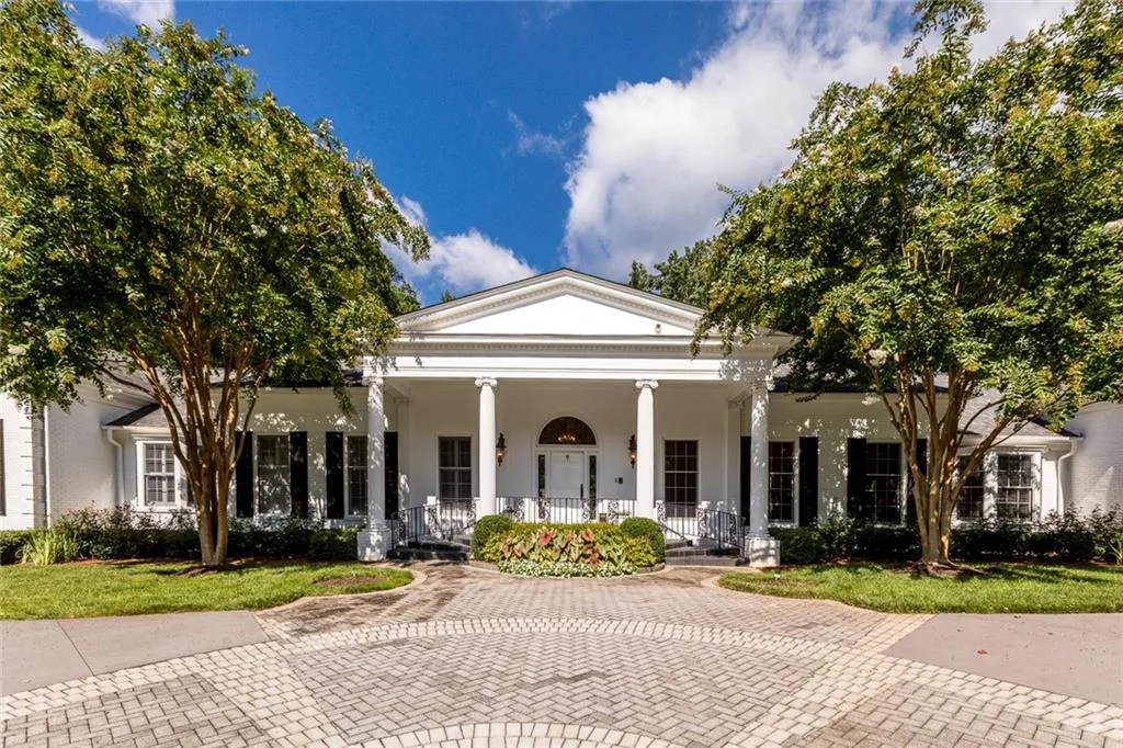 6330 Riverside Drive Nw, Sandy Springs, Georgia 30328, 6 Bedrooms Bedrooms, ,7 BathroomsBathrooms,Residential,Sold,6330 Riverside Drive Nw,6682224