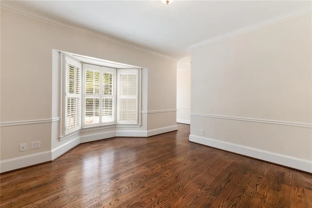 6330 Riverside Drive Nw, Sandy Springs, Georgia 30328, 6 Bedrooms Bedrooms, ,7 BathroomsBathrooms,Residential,Sold,6330 Riverside Drive Nw,6682224