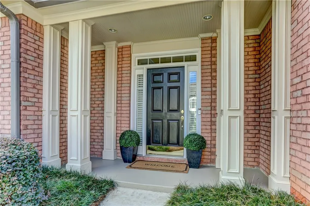 920 Lancaster Way, Sandy Springs, Georgia 30328, 3 Bedrooms Bedrooms, ,2 BathroomsBathrooms,Residential,Sold,920 Lancaster Way,6617955