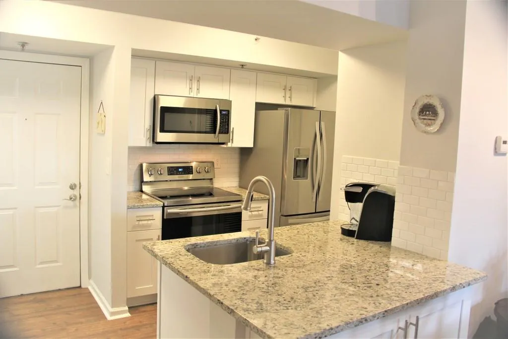 795 Hammond Drive Unit 803, Atlanta, Georgia 30328, 1 Bedroom Bedrooms, ,1 BathroomBathrooms,Residential,Sold,795 Hammond Drive Unit 803,6771497