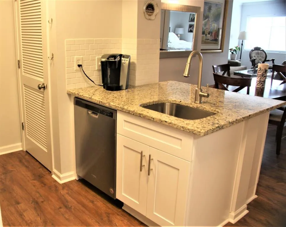 795 Hammond Drive Unit 803, Atlanta, Georgia 30328, 1 Bedroom Bedrooms, ,1 BathroomBathrooms,Residential,Sold,795 Hammond Drive Unit 803,6771497