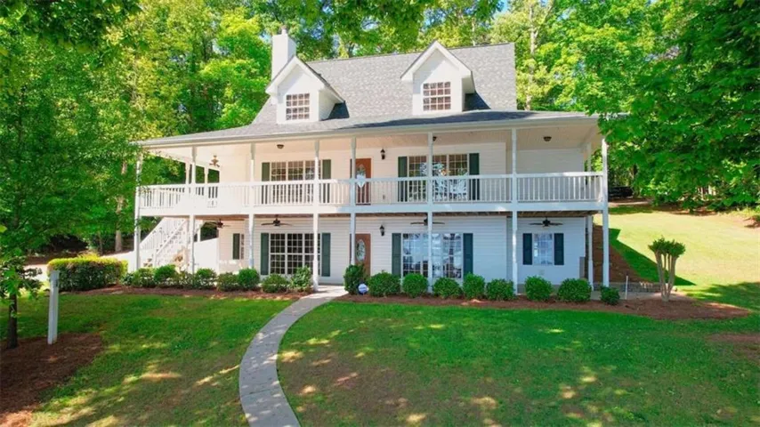 255 Old Hardy Farm Road, Jackson, Georgia 30233