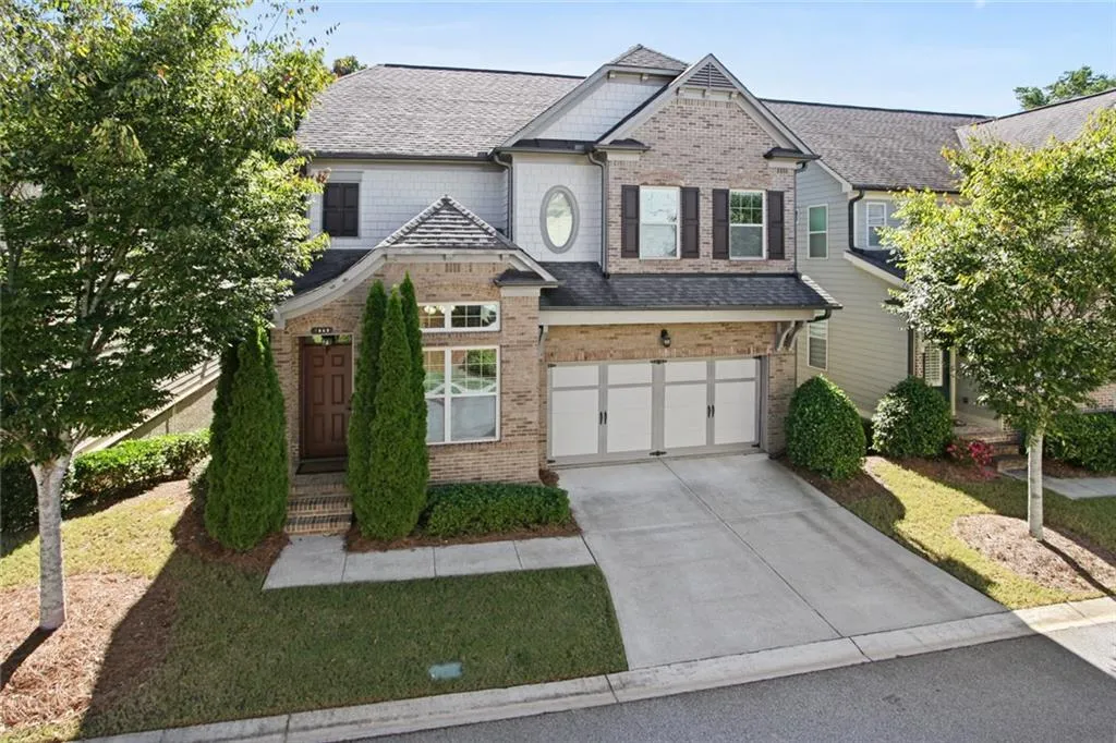 7845 Highland Bluff, Atlanta, Georgia 30328, 4 Bedrooms Bedrooms, ,3 BathroomsBathrooms,Residential,Sold,7845 Highland Bluff,6943132
