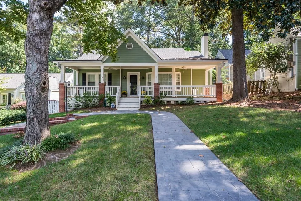 1997 Dellwood Drive, Atlanta, Georgia 30309, 3 Bedrooms Bedrooms, ,2 BathroomsBathrooms,Residential,Sold,1997 Dellwood Drive,5913243