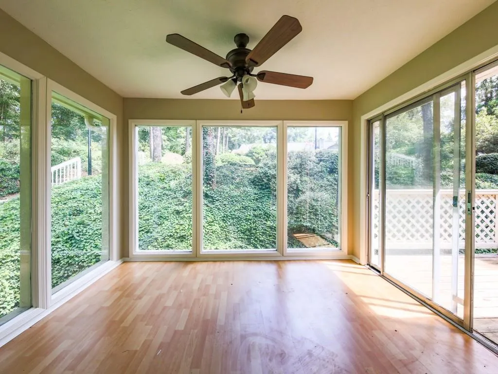 1310 Natchez Trace Unit 1310, Sandy Springs, Georgia 30350, 2 Bedrooms Bedrooms, ,1 BathroomBathrooms,Residential,Sold,1310 Natchez Trace Unit 1310,5580169