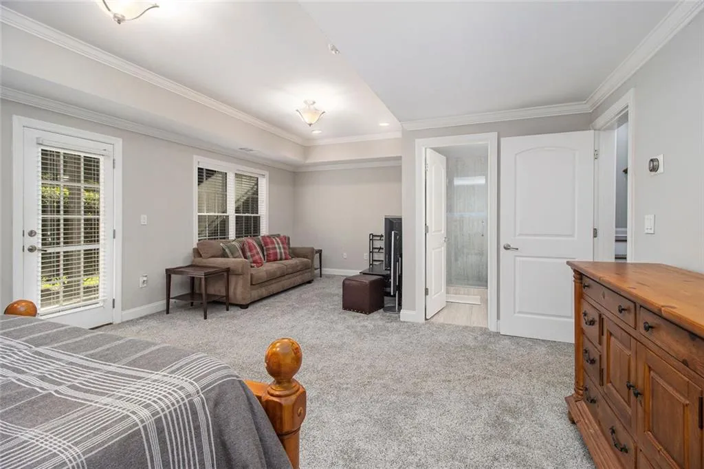 5453 Battery Ln #20 Lane, Atlanta, Georgia 30342, 4 Bedrooms Bedrooms, ,3 BathroomsBathrooms,Residential,Sold,5453 Battery Ln #20 Lane,7493849