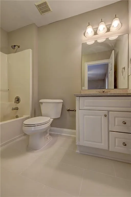402 Masons Creek Circle, Sandy Springs, Georgia 30350, 2 Bedrooms Bedrooms, ,2 BathroomsBathrooms,Residential,Sold,402 Masons Creek Circle,6899785