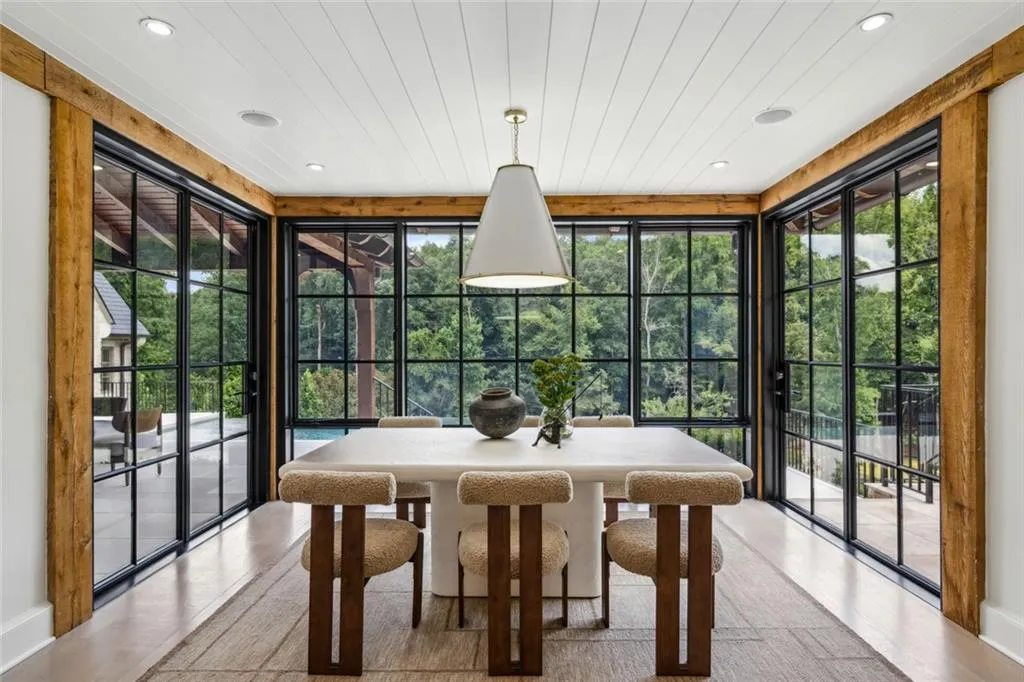 4725 Northside Drive, Sandy Springs, Georgia 30327, 7 Bedrooms Bedrooms, ,10 BathroomsBathrooms,Residential,For Sale,4725 Northside Drive,7691953