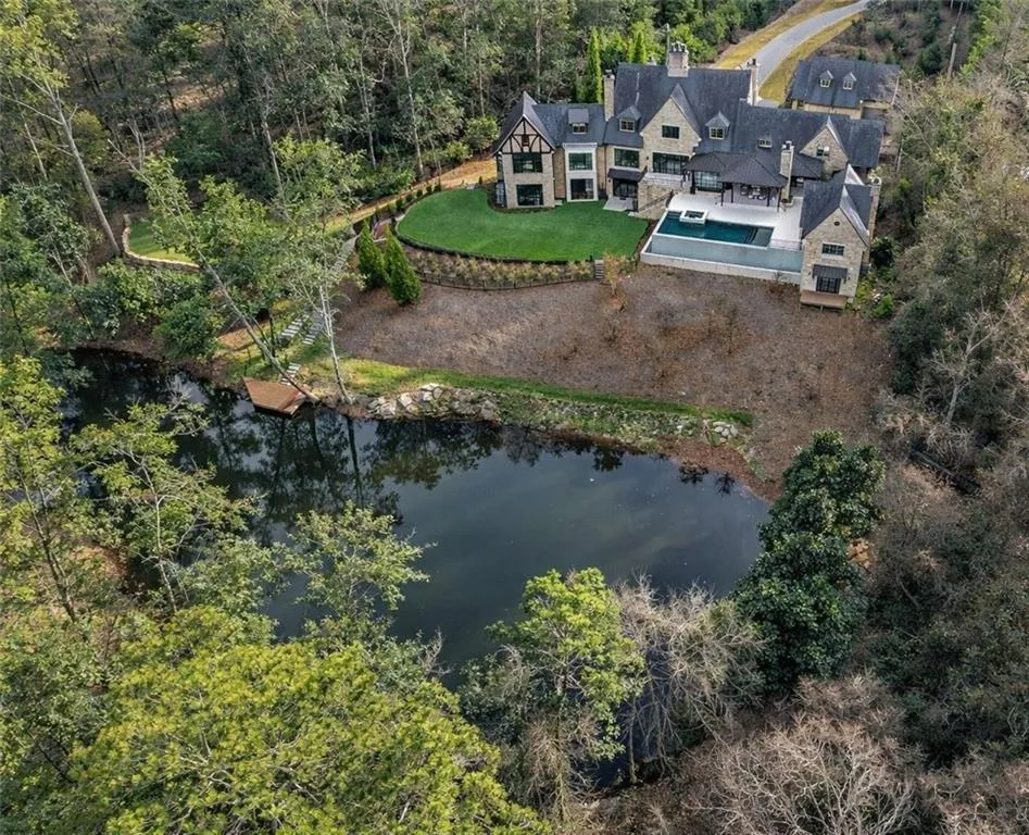 4725 Northside Drive, Sandy Springs, Georgia 30327, 7 Bedrooms Bedrooms, ,10 BathroomsBathrooms,Residential,For Sale,4725 Northside Drive,7691953